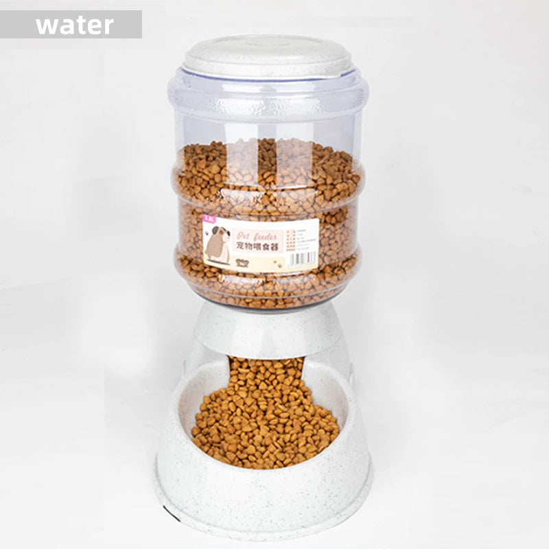 FreshFlow™ Large Capacity Pet Feeder