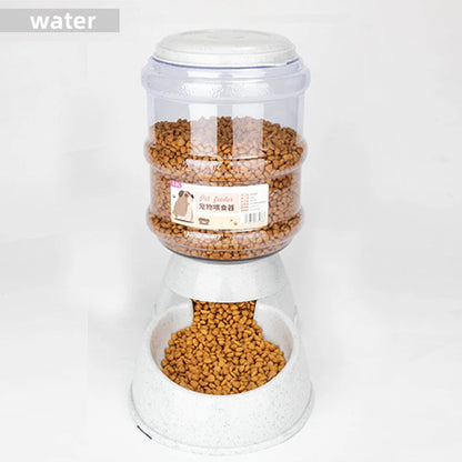FreshFlow™ Large Capacity Pet Feeder